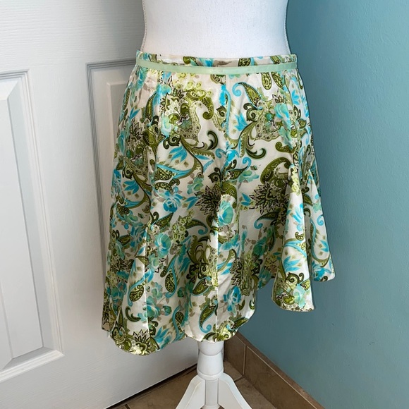 La Petite Francaise Asymmetrical Skirt - Picture 1 of 12